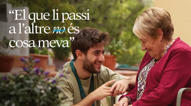 Text: El que li passi a l'altre no és cosa meva, amb el 'no' ratllat.