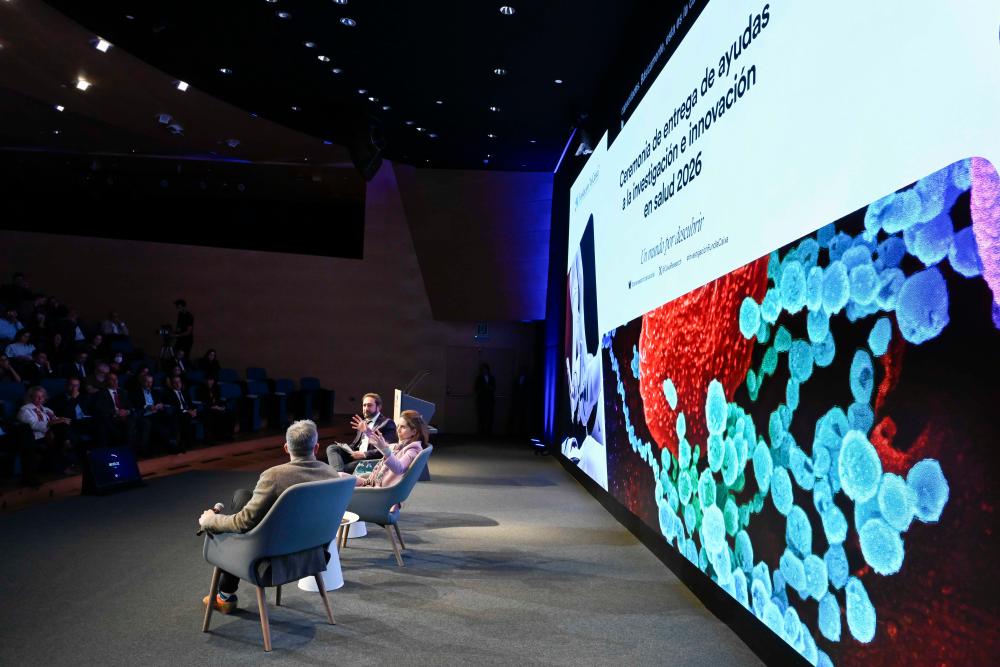 ceremonia-investigacion-innovacion-salud-2026-ceremonia-49.jpg